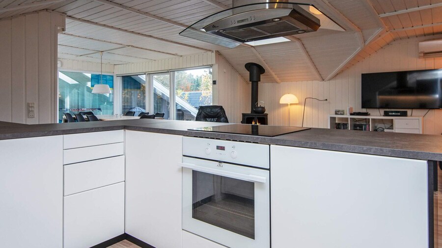 6 Person Holiday Home in Ebeltoft