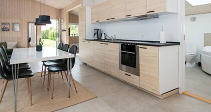 6 Person Holiday Home in Bjert-by Traum