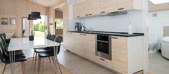 6 Person Holiday Home in Bjert-by Traum