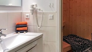 Luokittelematon kuva, 5 kautta 18, painike