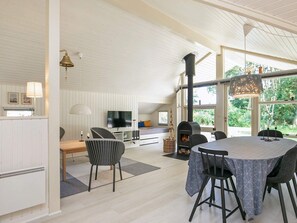 Dining - 8 Person Holiday Home in Martofte (Martofte)
