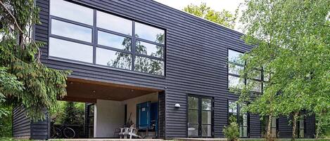House | Exterior