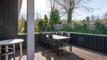 House | Balcony