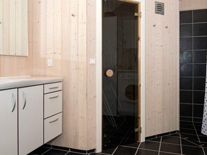 House | Bathroom | Towels