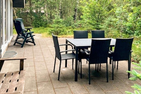 House | Outdoor dining