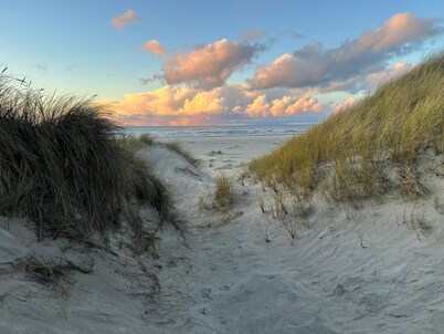 6 Person Holiday Home in Lokken-by Traum