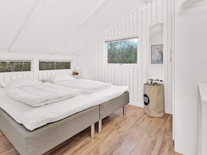 2 bedrooms, individually furnished, cribs/infant beds