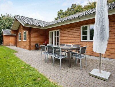Spacious Holiday Home in Toftlund With Whirlpool