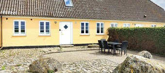 Bohemian Apartment in Faaborg near Sea