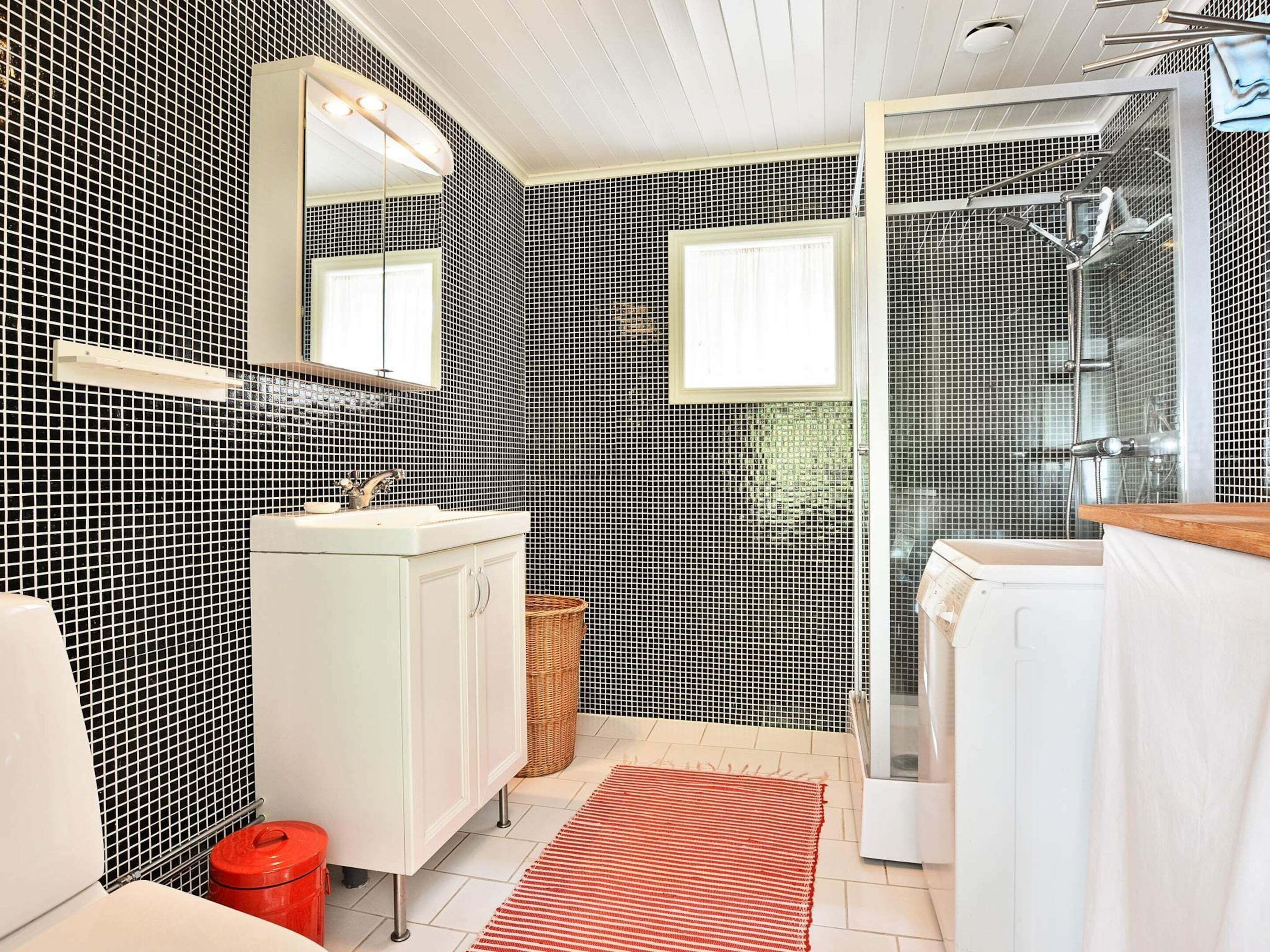 House | Bathroom