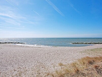 6 Person Holiday Home in Rodby