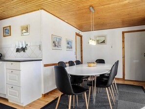 Interior - 4 Star Holiday Home in Jerup (Jerup)