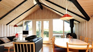 Dining - Balmy Holiday Home in Børkop near Restaurants (Borkop)