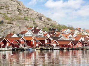 Exterior - 4 Person Holiday Home in Hunnebostrand (Hunnebostrand)