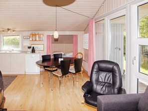 Dining - 4 Person Holiday Home in Hemmet (Hemmet)