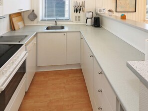 独立别墅 | 私人厨房 | 高脚椅