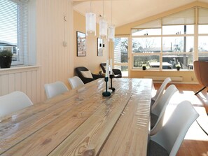 House | Dining - 6 Person Holiday Home in Hadsund-by Traum (Hadsund)