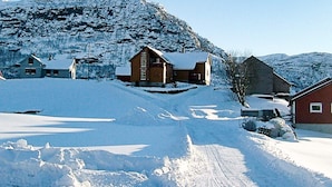 Exterior - Holiday Home in Eidslandet (Vaksdal)