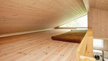 3 Schlafzimmer, Babybetten