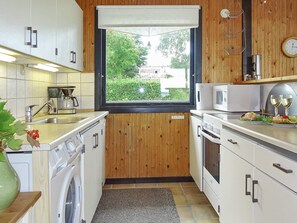 Unclassified image, 3 of 35, button - Alluring Holiday Home in Syddanmark near Sea (Svendborg)