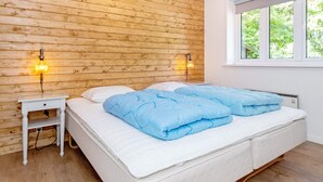 3 bedrooms, cribs/infant beds - Peaceful Holiday Home in Rømø Jutland With Terrace (Henne)