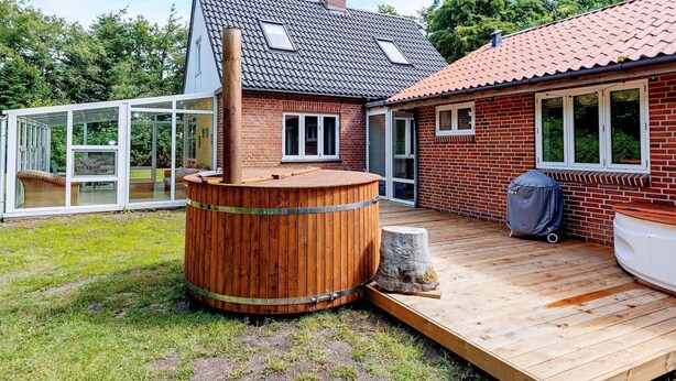 Exterior - Peaceful Holiday Home in Rømø Jutland With Terrace (Henne)