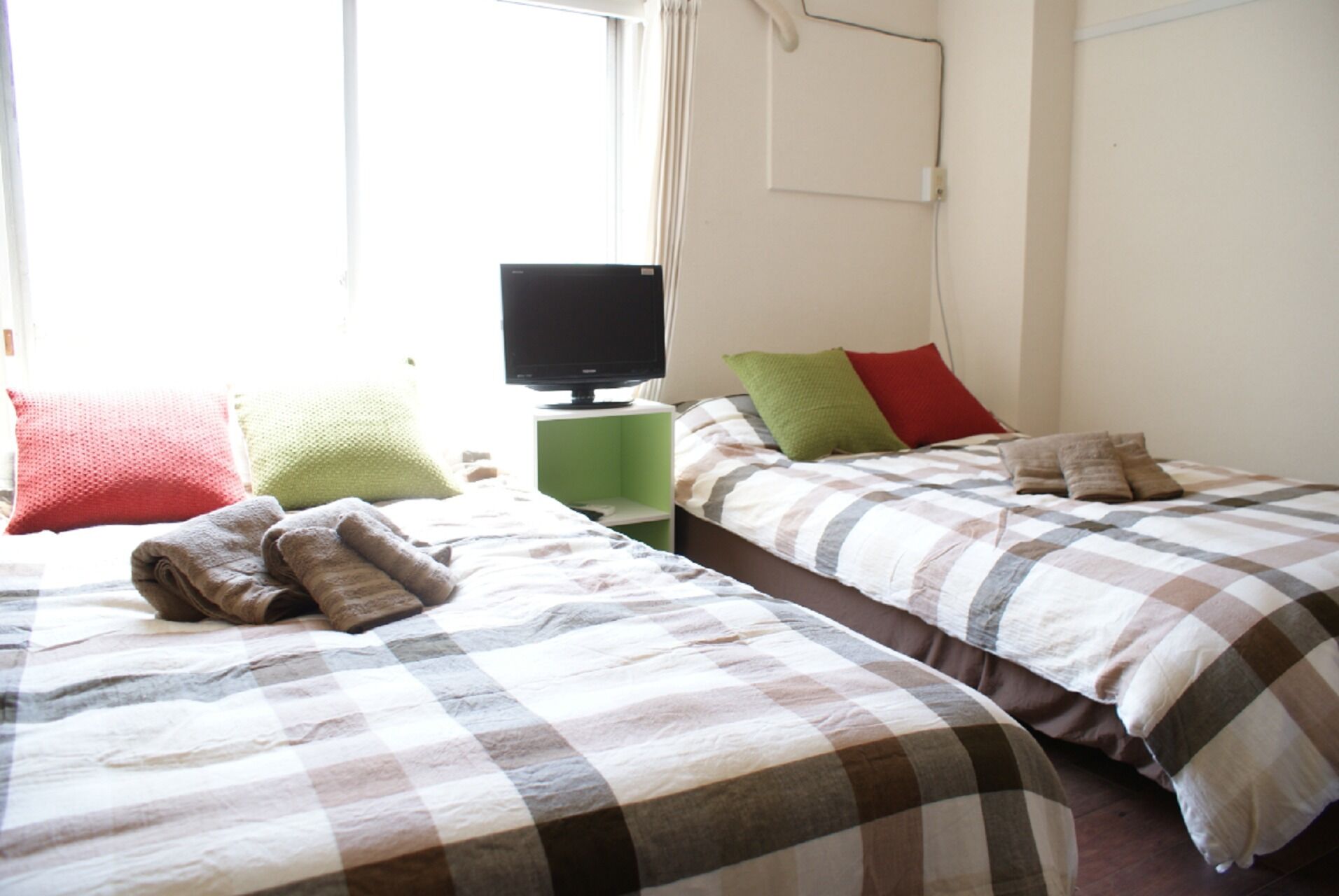 1 غرفة نوم ومكتب وواي فاي مجانًا وملاءات أسرّة