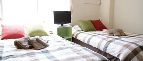 1 غرفة نوم ومكتب وواي فاي مجانًا وملاءات أسرّة