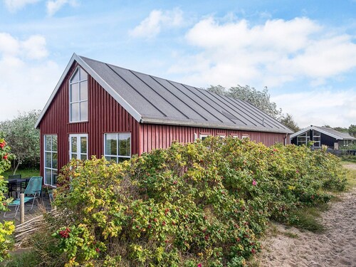 6 Person Holiday Home in Store Fuglede