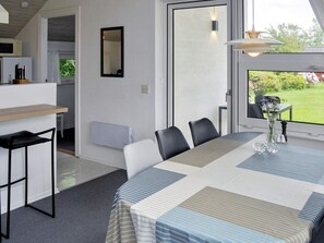 Interior - 4 Star Holiday Home in Struer (Struer)