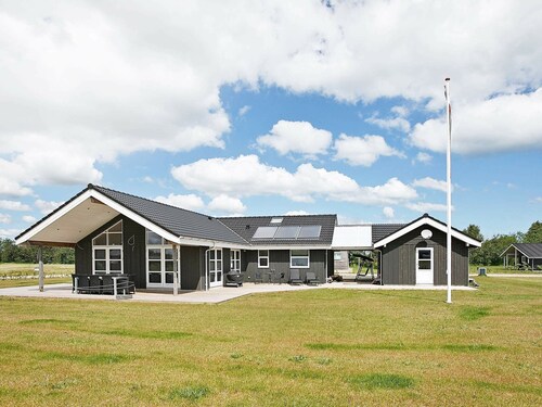 12 Person Holiday Home in Hadsund