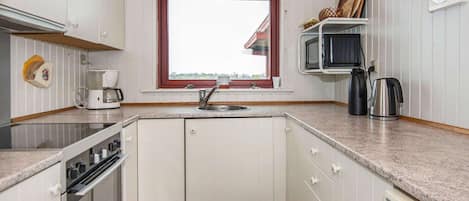 House | Private kitchen | Highchair