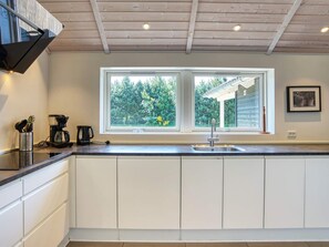 House | Interior - 5 Star Holiday Home in Vaeggerlose (Vaeggerlose)