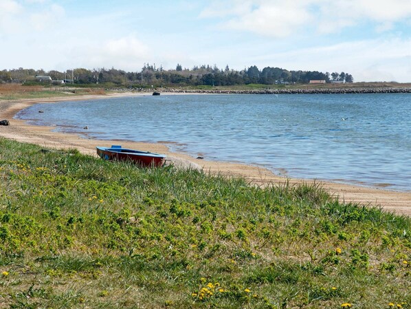 Beach - Modern Holiday Home in Jutland With Swimming Pool (Ebeltoft)