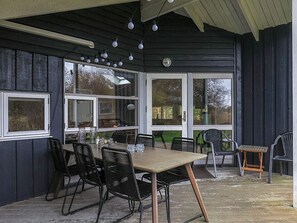 House | Dining