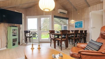 House | Dining
