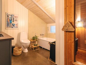 House | Bathroom - 6 Person Holiday Home in Humble (Sydlangeland)