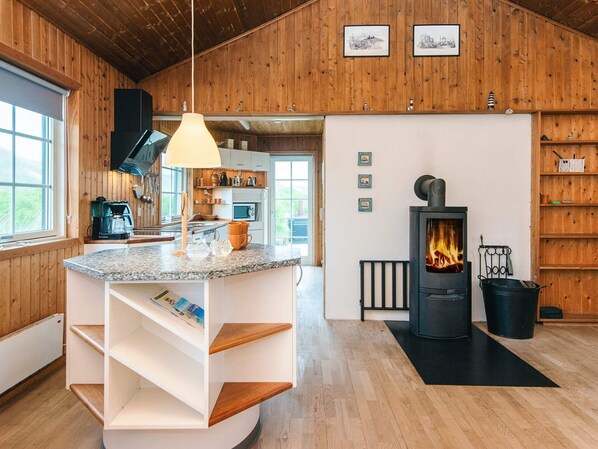 House | Interior - Vintage Holiday Home in Harboøre with Hot Tub (Harboore)