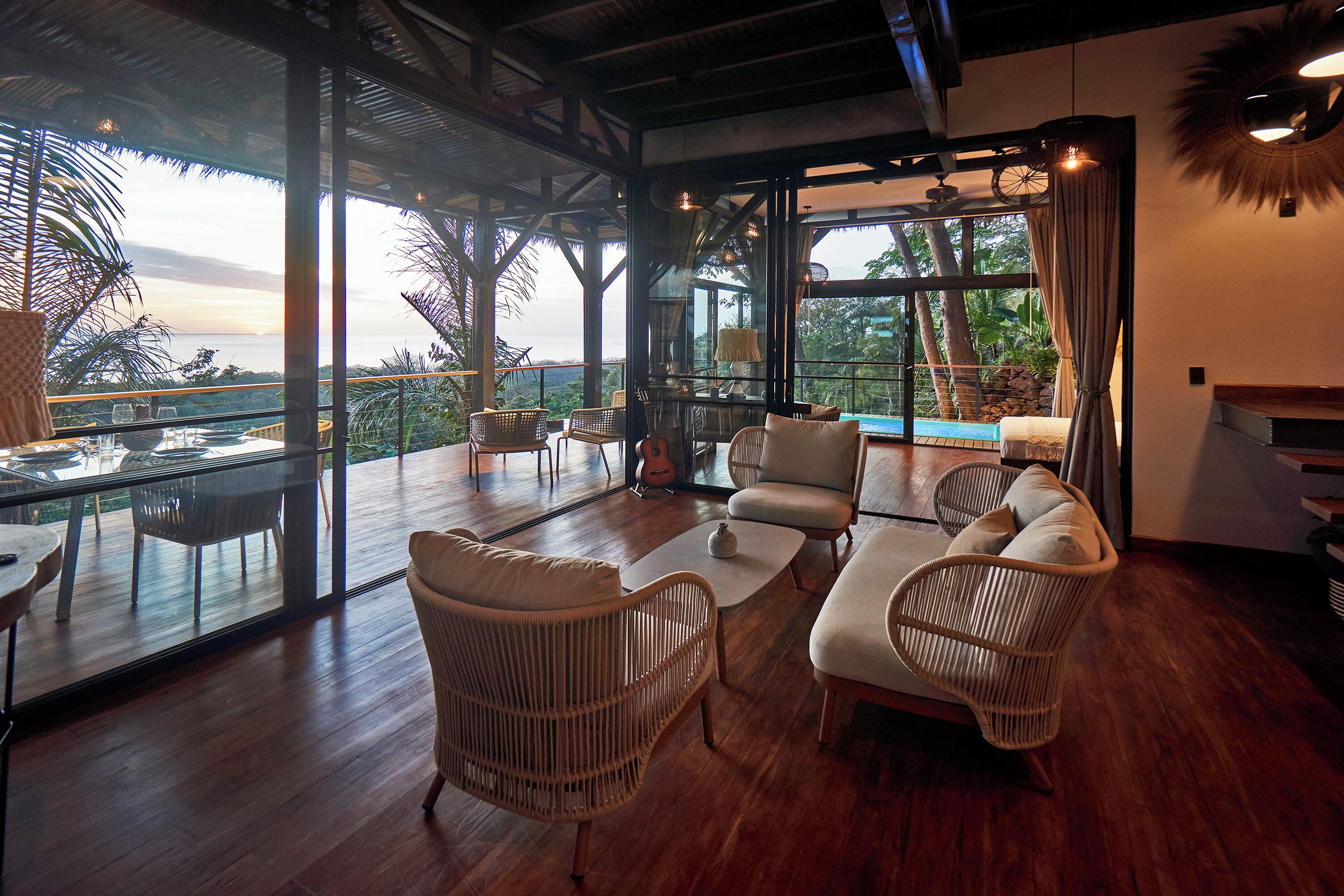 VILLA IVY | Living area