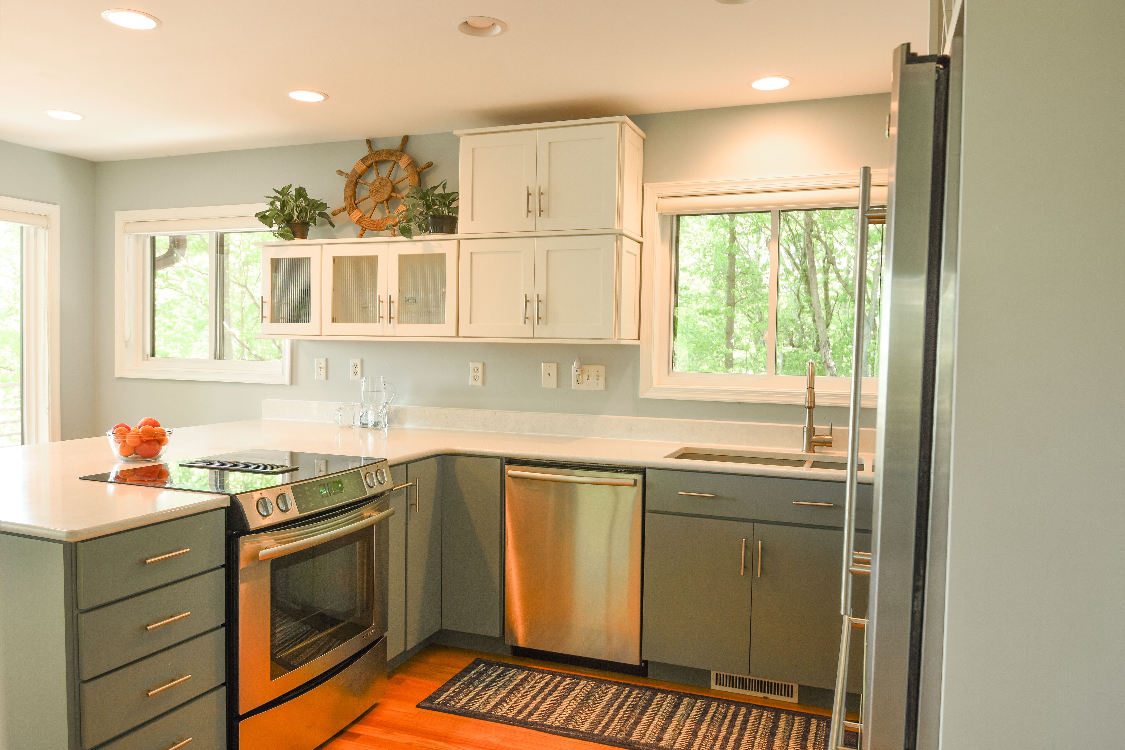 Million $ Views on Smith Mountain Lake! Diving board, water slide 