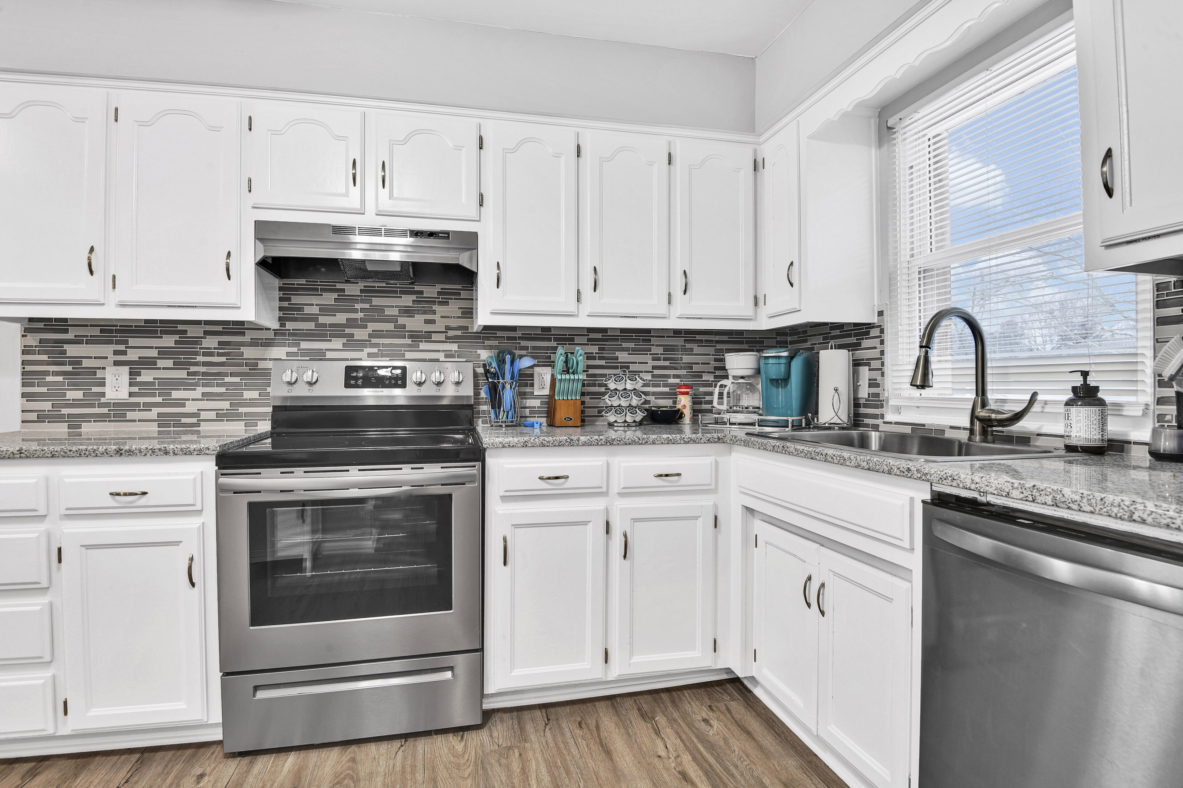 🔷Luxury Home Corner Lot🔷Full Kitchen🔷Backyard🔷BBQ🔷10min➡️DT🔷Google Fiber🔷