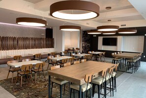 Colazione a buffet inclusa 