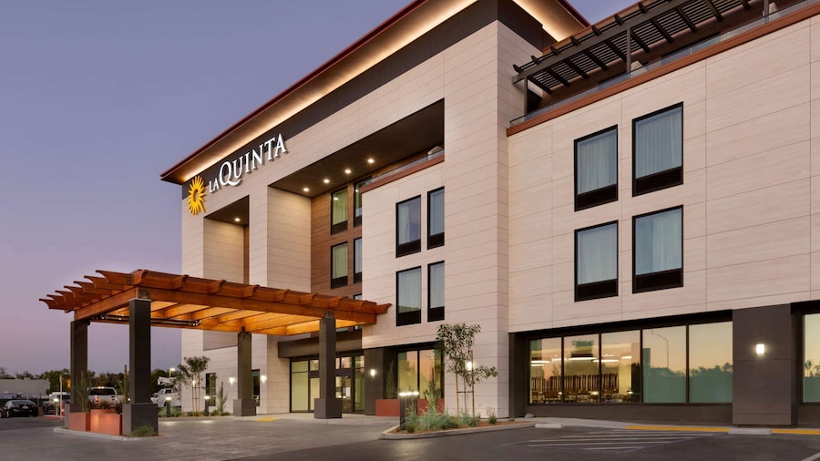 La Quinta Inn & Suites Santa Rosa Sonoma