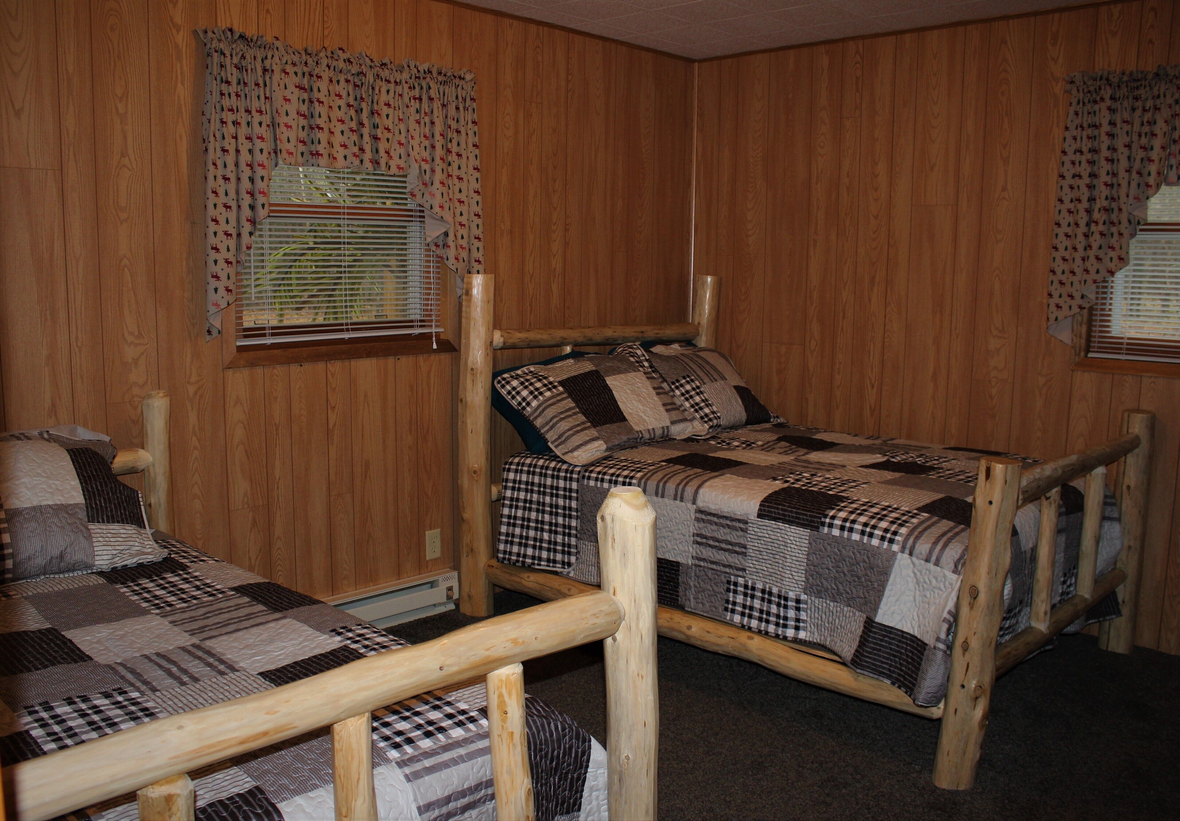 Cozy Lakefront Cabin--Crivitz