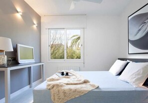 1 Schlafzimmer, Bügeleisen/Bügelbrett, Reisekinderbett, kostenloses WLAN