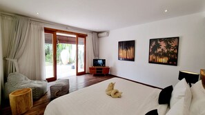 5 chambres, accès Internet