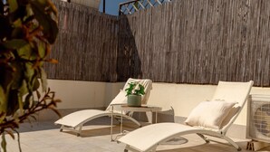 Terrace/patio -  DOMUS DE SILVA - Apartment in the historic center of Cagliari (Cagliari)