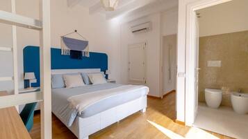 2 slaapkamers, een strijkplank/strijkijzer, gratis wifi, beddengoed