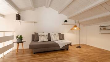 Televisión, chimenea