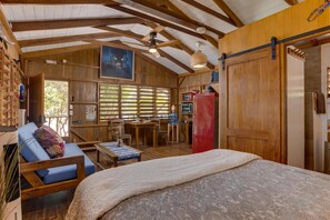 1 室のベッドルーム、アイロン / アイロン台、WiFi (無料)、ベッドシーツ